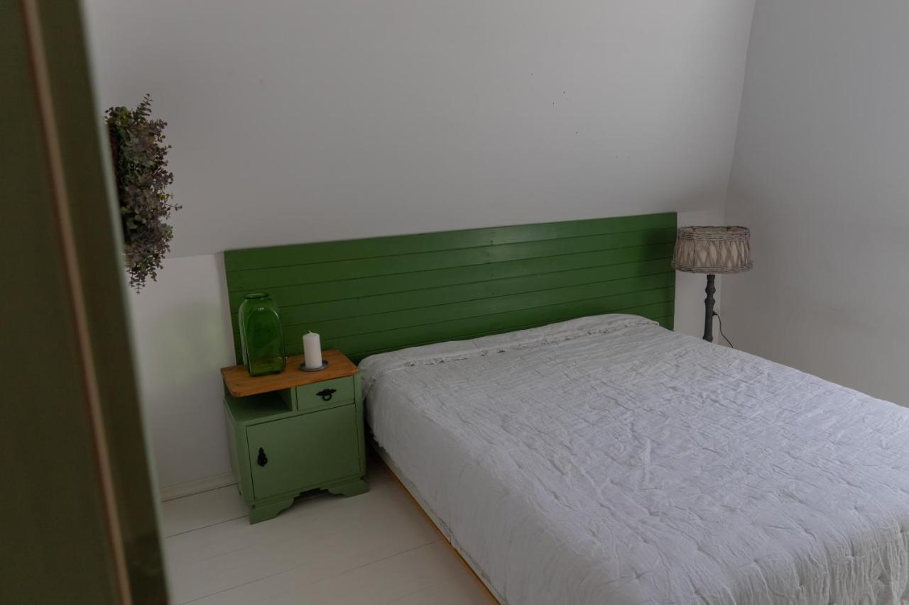 Cottage On The Hill Kielno ภายนอก รูปภาพ